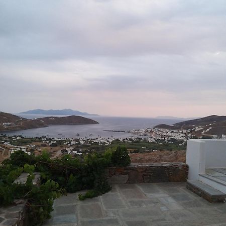 Tirquaz View Hotel Serifos Town Exterior photo