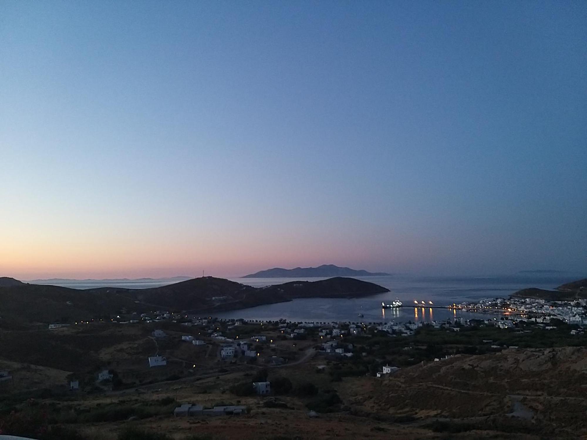 Tirquaz View Hotel Serifos Town Exterior photo