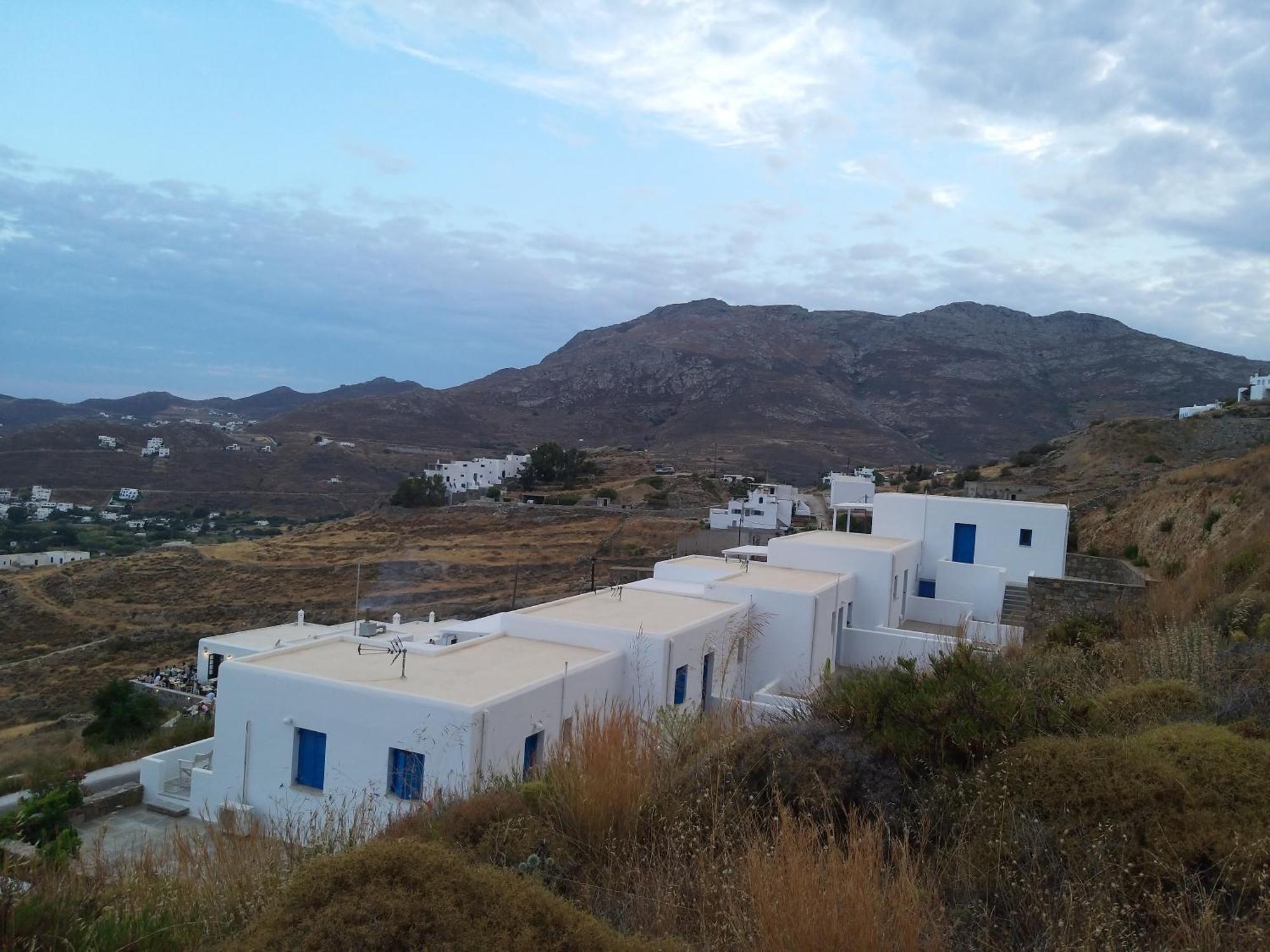 Tirquaz View Hotel Serifos Town Exterior photo