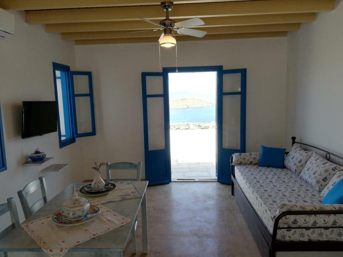 Tirquaz View Hotel Serifos Town Exterior photo