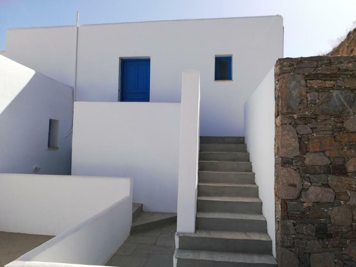 Tirquaz View Hotel Serifos Town Exterior photo